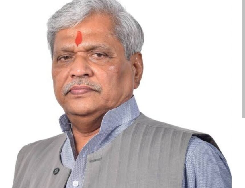 प्रभात झा