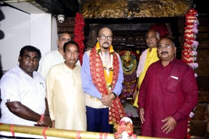 छत्तीसगढ़: रतनपुर में आदिशक्ति मां महामाया देवी का दर्शन करने पहुंचे राज्यपाल रमेन डेका