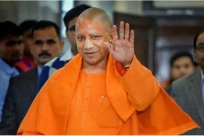 योगी आदित्यनाथ