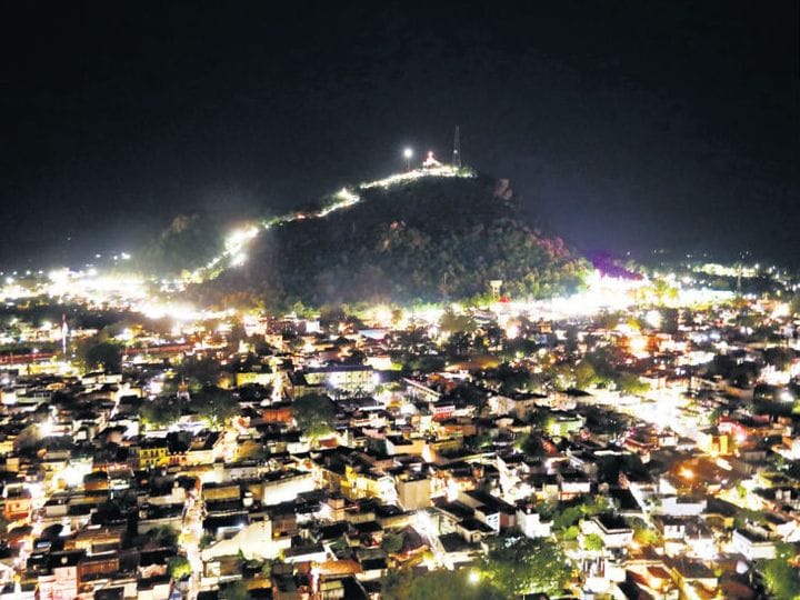 आइए दर्शन करें मां बम्लेश्वरी धाम डोंगरगढ़ की, देखें video