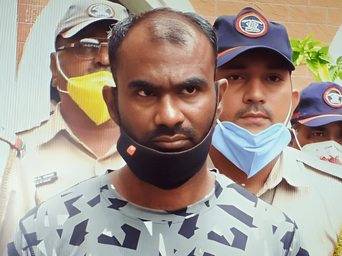 बेटे की दरिंदगी: मां को मारकर लाश के टुकड़े पकाकर खा गया