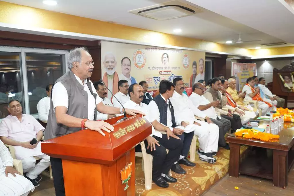 भाजपा एक बार फिर से रायपुर दक्षिण में रिकॉर्ड बनाने को है तैयार: बृजमोहन अग्रवाल