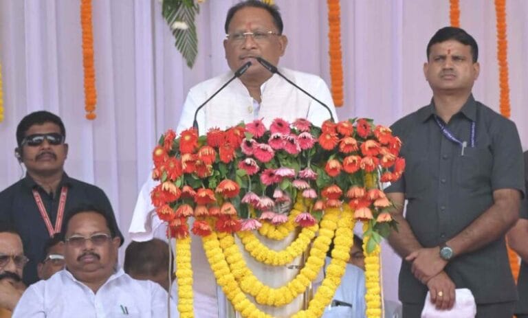 छत्तीसगढ़ में आज से 3100 रुपये समर्थन मूल्य पर धान खरीदी हुई शुरू