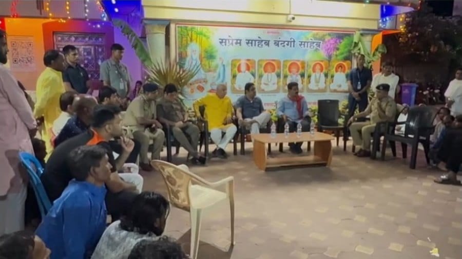 बलौदाबाजार में फिर हंगामा,उपद्रवियों ने दामाखेड़ा आश्रम में फेंका बम