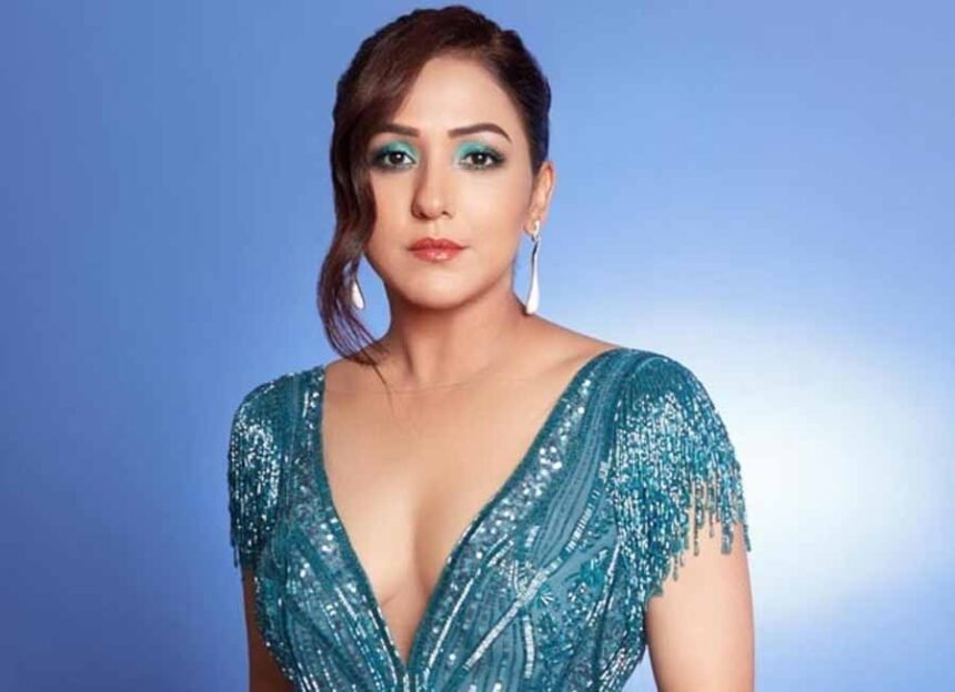 छत्तीसगढ़ पहुंची सिंगर नीति मोहन ने सलमान खान को धमकी मिलने पर दिया बड़ा बयान