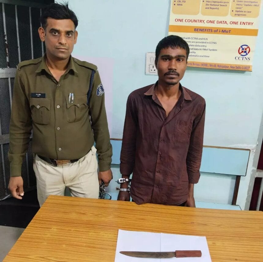 बूढ़ा तालाब के पास चाकू लेकर घूम रहे युवक को पुलिस ने पकड़ा