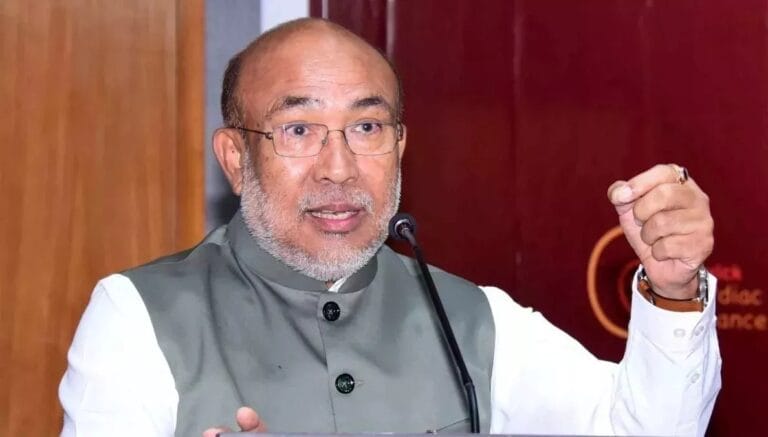 मणिपुर: मुख्यमंत्री एन बीरेन सिंह के आवास के पास मिला जिंदा बम