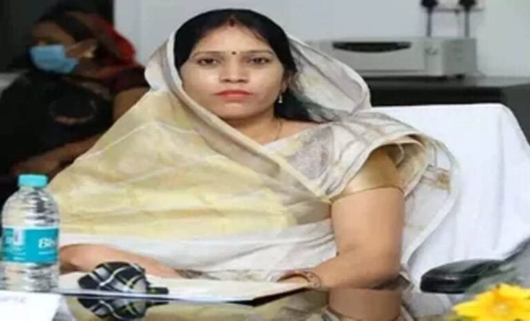 छत्तीसगढ़ विधानसभा में क्यों रोने लगी कांग्रेस महिला विधायक