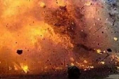 बीजापुर में नक्सली हमला: IED विस्फोट में दो जवान घायल