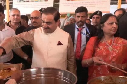 गौतम अदाणी ने प्रयागराज महाकुंभ में पूजा-अर्चना की, कहा- महाकुंभ में आकर उत्साहित हूं