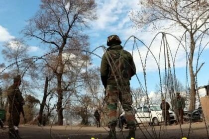 जम्मू-कश्मीर: भारतीय सेना ने 7 घुसपैठियों को किया ढेर