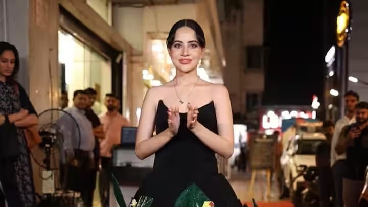 उर्फी जावेद का नया शो 'एंगेज्ड रोका या धोखा' हुआ अनाउंस, जानें कब और कहां देखें