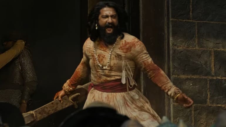 विक्की कौशल की 'छावा' ने तोड़े कई रिकॉर्ड, 'पुष्पा 2' और 'स्त्री 2' को भी छोड़ा पीछे!