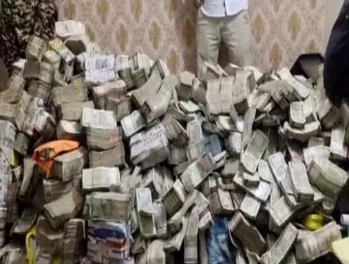 रायपुर: आयकर विभाग ने पकड़ी 37 करोड़ की टैक्स चोरी