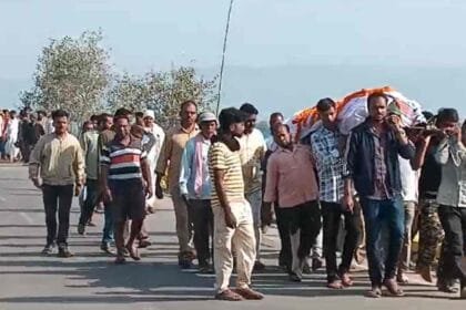 प्रयागराज हादसा: कोरबा में एक साथ उठी 10 अर्थियां, परिजनों का रो-रोकर बुरा हाल