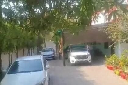 छत्तीसगढ़ में भूपेश बघेल समेत 2 ASP, 3 IPS और एक पूर्व IAS के घर CBI का छापा