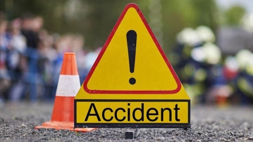 राजनांदगांव: तेज रफ्तार बाइक बिजली के खंभे से टकराई, युवक की मौत