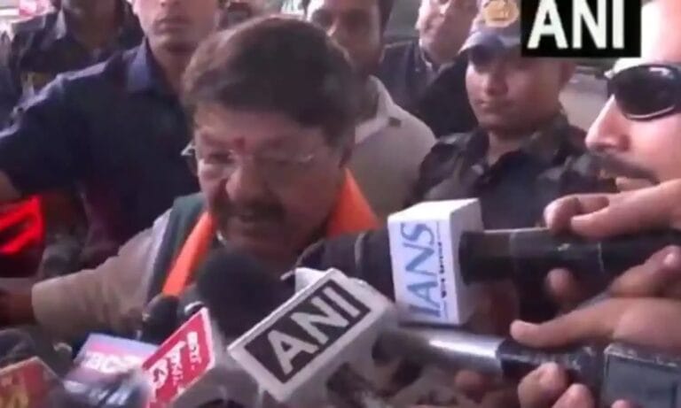 रायपुर पहुंचे कैलाश विजयवर्गीय: ममता बनर्जी पर साधा निशाना