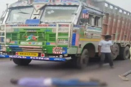 रायपुर: गुढ़ियारी रोड में तेज रफ्तार ट्रक ने स्कूटी सवार को कुचला