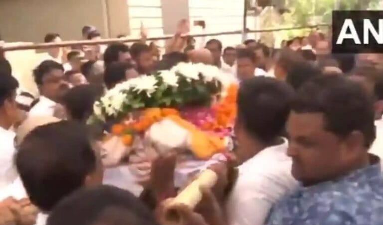 राज्यपाल रमेन डेका ने दिनेश मिरानिया को दी श्रद्धांजलि, आतंकी हमले में हुआ था निधन