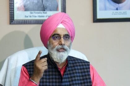 दिल्ली के नए मेयर बनने जा रहे राजा इकबाल सिंह, जाने उनके बारे में ..