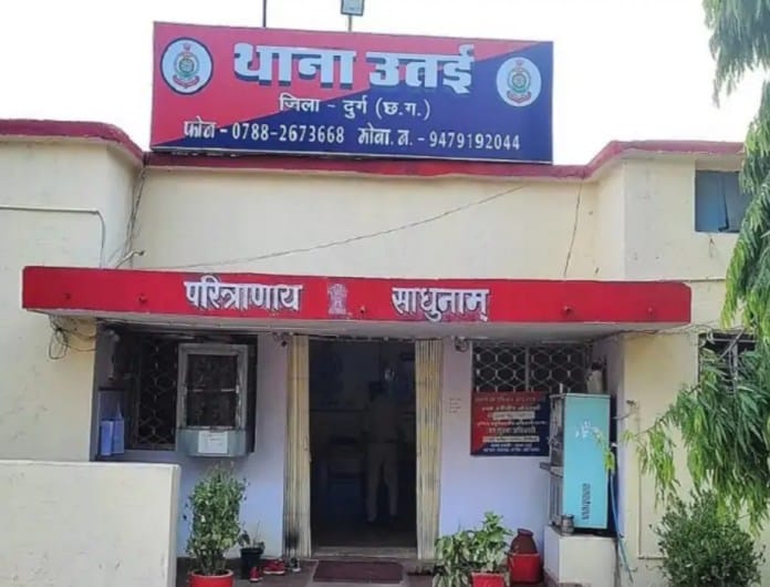 भिलाई: खाना देर से बना, तो पति ने किया पत्नी पर गैंती से वार