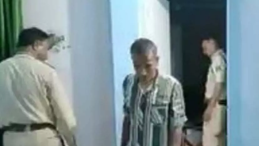 भिलाई में मकान के अंदर पोर्न वीडियो शूटिंग की आशंका, पुलिस की रेड