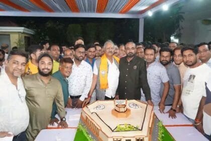 Brijmohan Agrawal birthday: सांसद बृजमोहन अग्रवाल ने सादगी से मनाया जन्मदिन