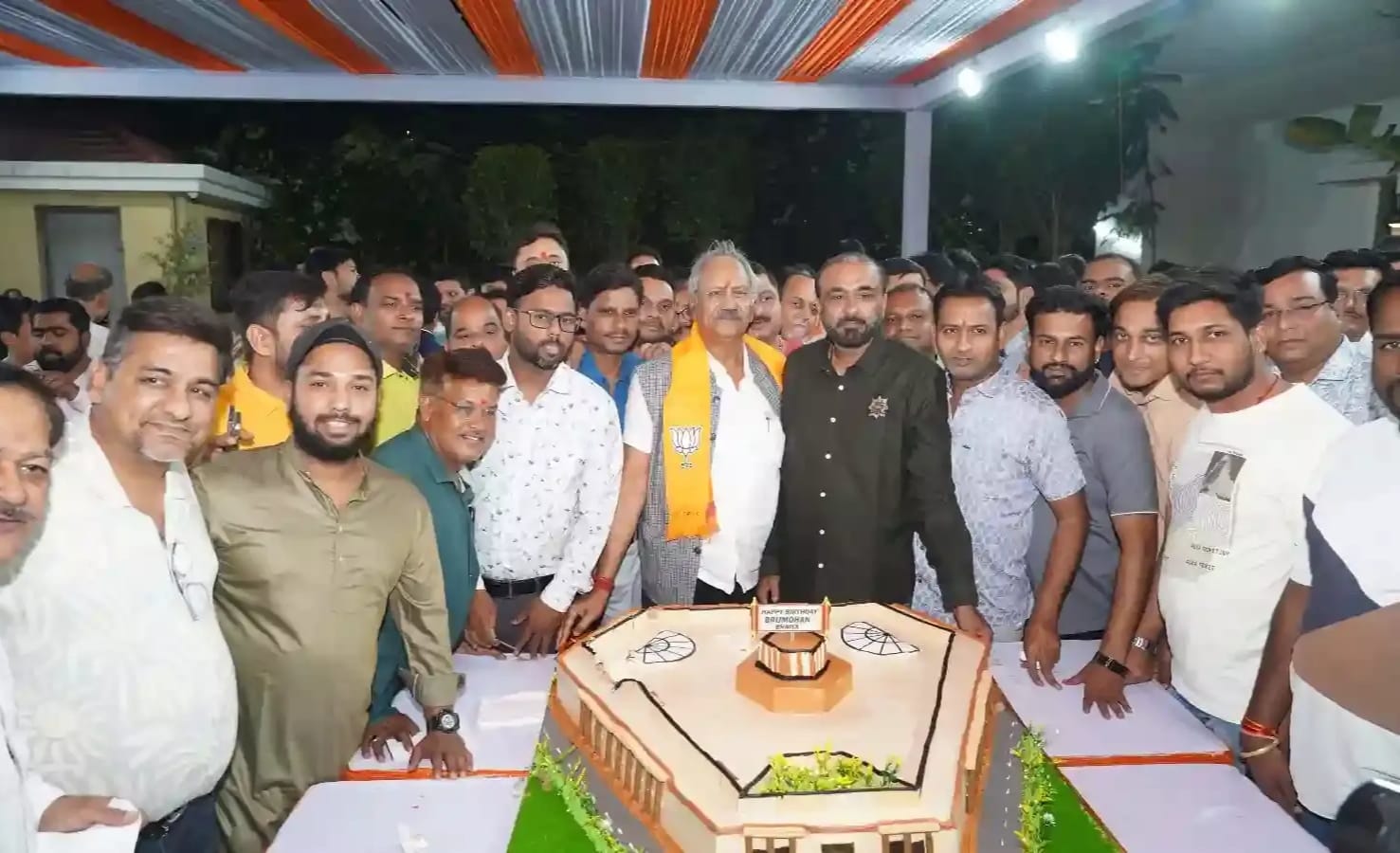 Brijmohan Agrawal birthday: सांसद बृजमोहन अग्रवाल ने सादगी से मनाया जन्मदिन