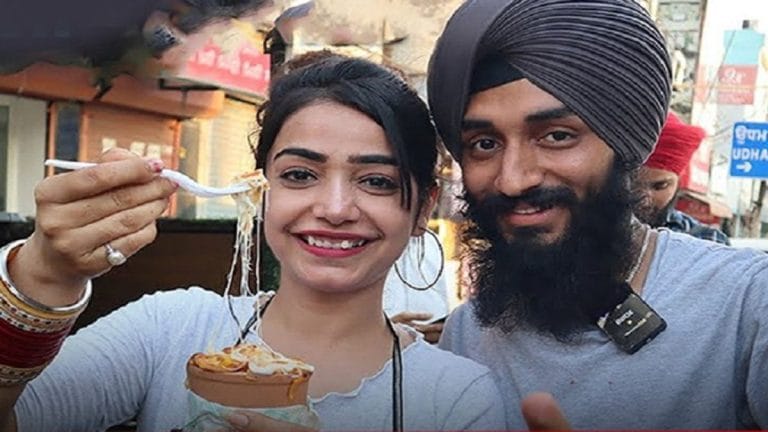 तंग आकर कुल्हड़ पिज्जा कपल ने छोड़ा देश