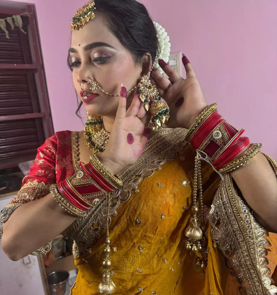 कोरबा की आरोही सिंह बनीं मिस छत्तीसगढ़, इंडिया सुपर स्टार 2025 में मारी बाज़ी