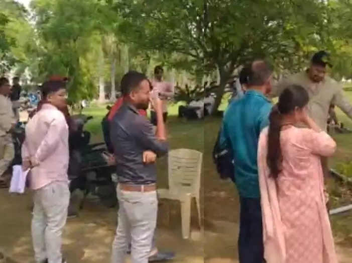 ADEO परीक्षा में अव्यवस्था ?, कई अभ्यर्थी समय पर नहीं पहुंच पाए केंद्र