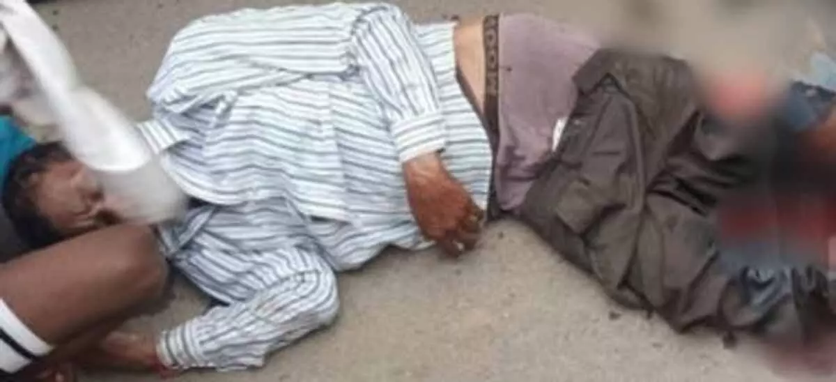 पाटन-दुर्ग रोड हादसा: हाइवा की चपेट में आए बुजुर्ग की मौत,