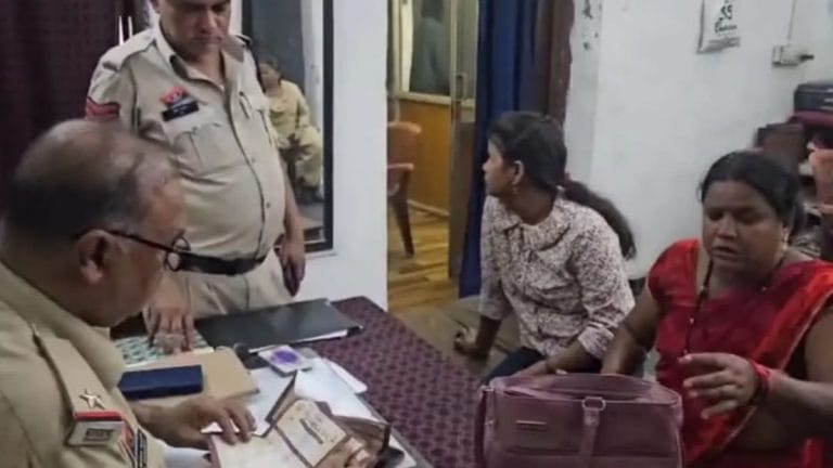 बिलासपुर स्टेशन पर महिला का बैग गायब, 3 दिन बाद GRP ने दर्ज की FIR