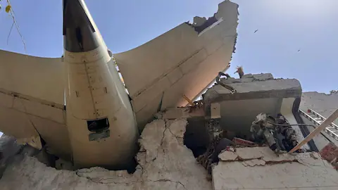 अहमदाबाद विमान हादसे का दिल दहला देने वाला वीडियो आया सामने