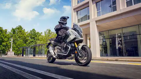 भारत में शुरू हुई होंडा X-ADV 750 की डिलीवरी – जानें इसकी खास बातें
