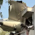 Ahmedabad Plane Crash: एयर होस्टेस का जला शव मिला, पहचान में जुटी NSG टीम