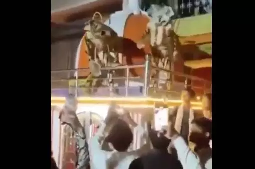 बिलासपुर: मंदिर में चढ़कर मचाया उत्पात, 2 लड़के गिरफ्तार