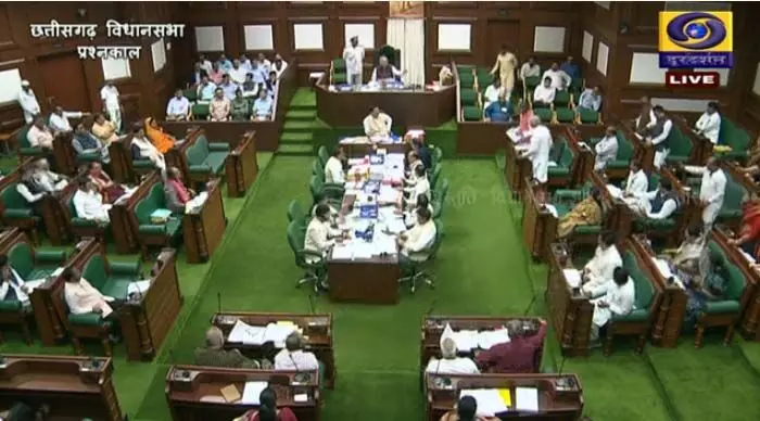 छत्तीसगढ़ विधानसभा सत्र: एंबुलेंस की कमी और घुसपैठ पर हंगामा तय