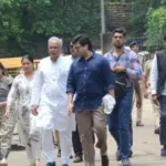 बेटे चैतन्य से मिलने ED दफ्तर पहुंचे भूपेश बघेल