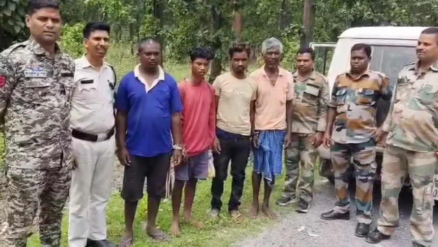 बलरामपुर: बछड़े की हत्या कर मांस बांटा, चार ग्रामीण गिरफ्तार