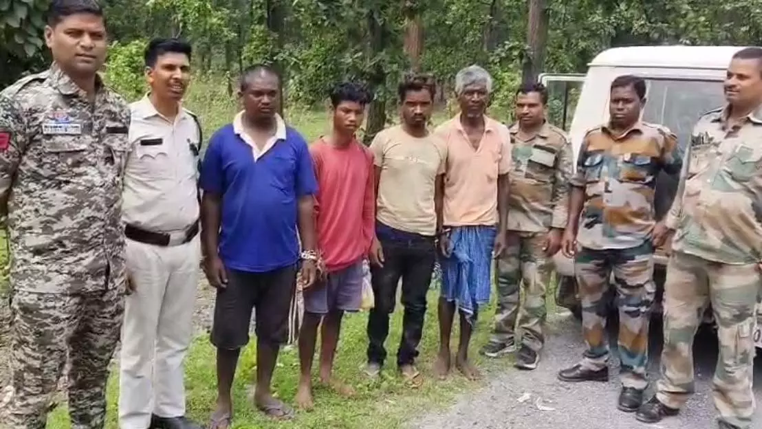 बलरामपुर: बछड़े की हत्या कर मांस बांटा, चार ग्रामीण गिरफ्तार