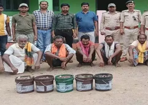 गरियाबंद: हिरण मांस पकाने वाले थे 6 लोग, वन विभाग ने पकड़ा