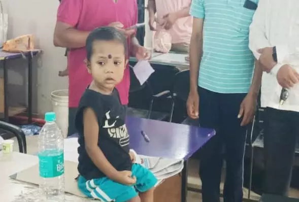 रायपुर में डेढ़ साल की बच्ची लावारिस हालत में मिली, पास से मिली भावुक चिट्ठी