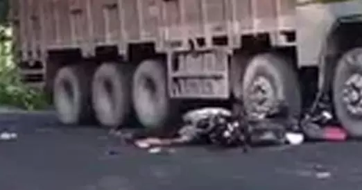 बलरामपुर: ट्रक की टक्कर से बाइक सवार की मौत, चालक फरार