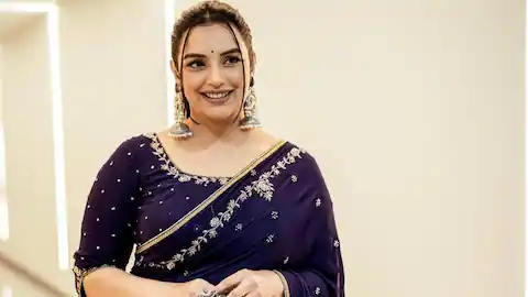 कौन हैं श्वेता मेनन? जिन पर लगे अश्लील कंटेंट के आरोप