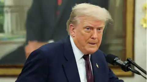 डोनाल्ड ट्रंप ने भारत से व्यापार वार्ता पर लगाई रोक