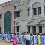 girls-protest-school-merging-gariaband