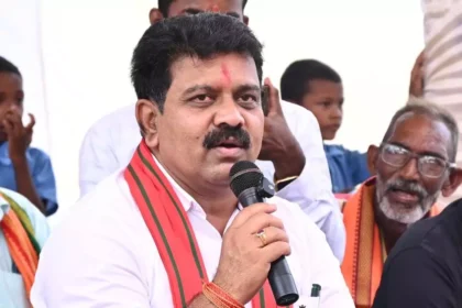 vijay-sharma-accuses-bhupesh-government-officers-scandal