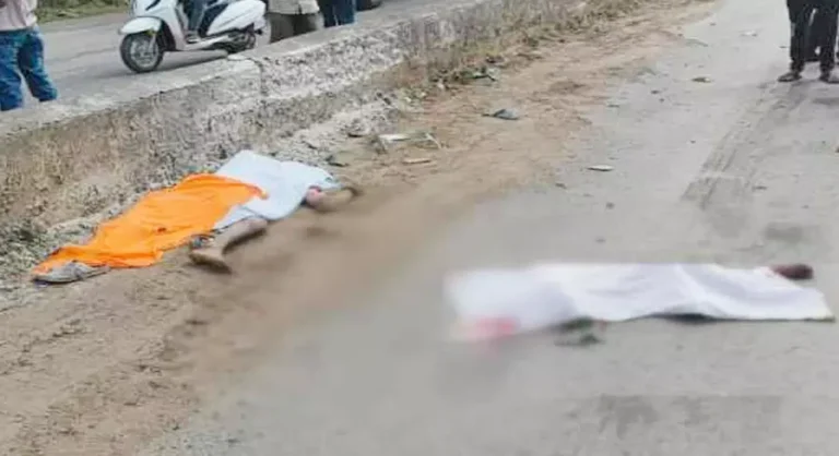 https://news4u36.in/balodabajar-bhatapara-bike-accident-two-dead-two-injured/